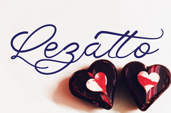 Lezatto: A Thoughtful Handwritten Typeface for Editorial Warmth